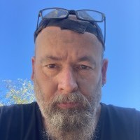 Portrait of Lukas Arons